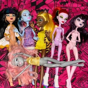 G1 Monster High Dolls - BULK